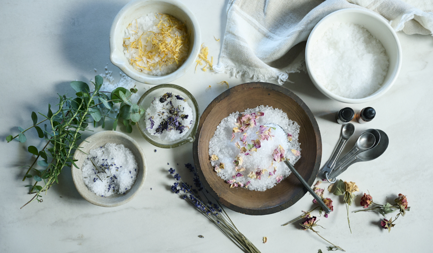 3月14日は世界睡眠デー。バスソルト入りのお風呂で、気持ちのいい眠りを