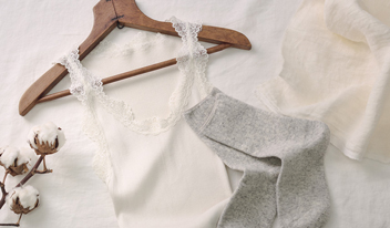 肌荒れの原因は服にあるかも？自然素材を取り入れよう