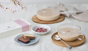 艶やかな春を閉じ込める、桜の花の塩漬け