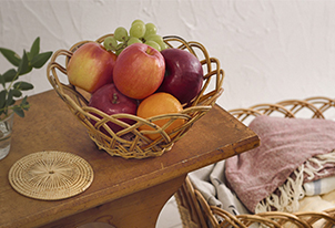 涼しげでエレガント。梅雨前に取り入れたいラタンの雑貨