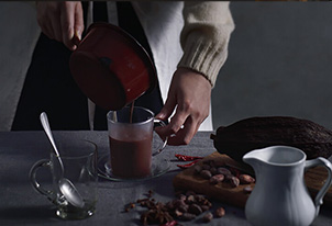 チョコレートは「苦い水」？ 寒い夜に恋しくなる濃厚ココア