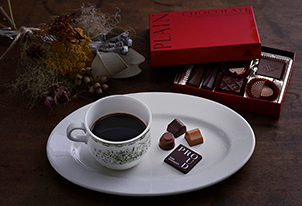 「プラウド」のプレーンチョコレートは間違いのない美味しさ