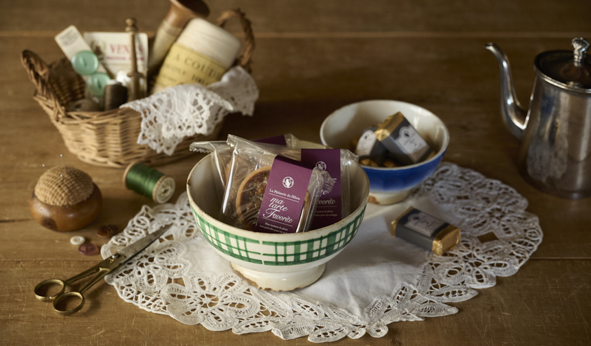 手のひらからぬくもりが伝わるカフェオレボウル